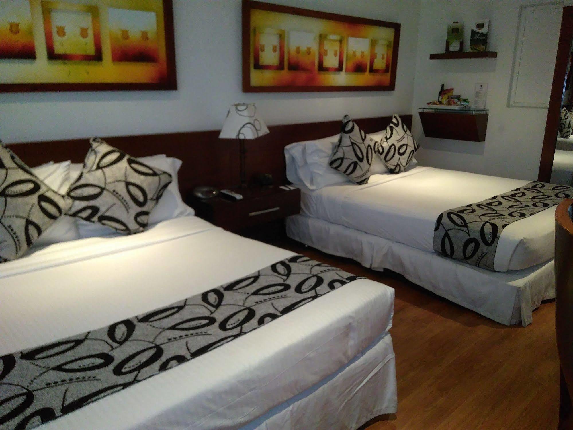 Hotel Marbella Chico Bogotá Exteriér fotografie
